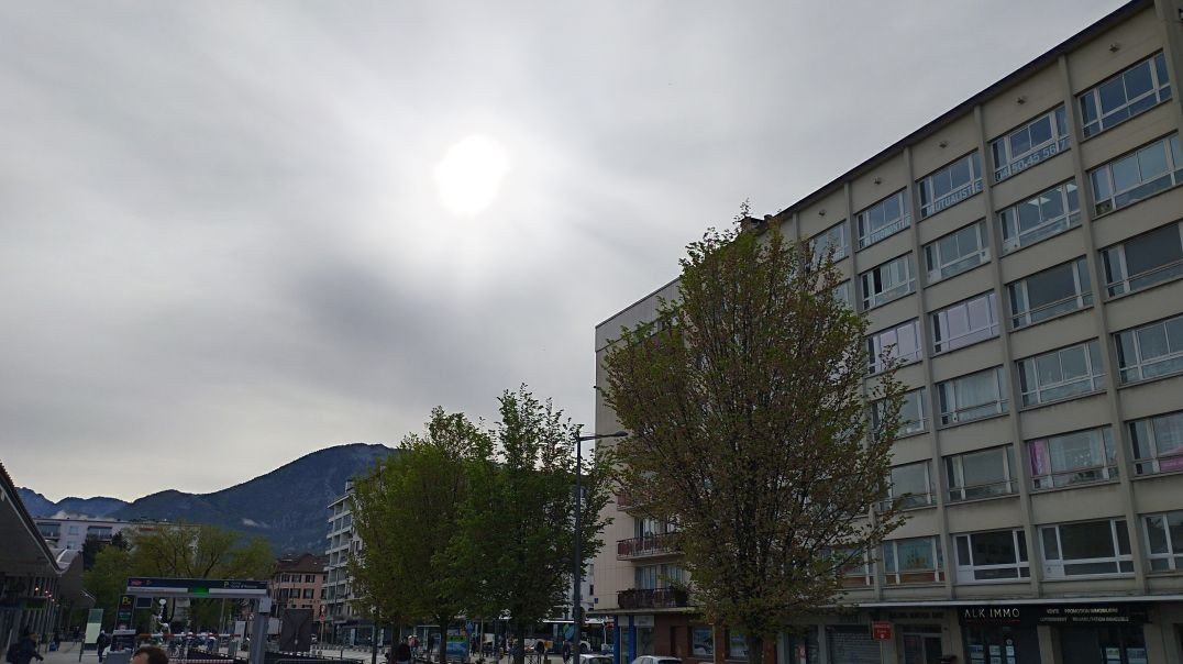 Annecy - place de la gare et ses environs - 04 mai 2024